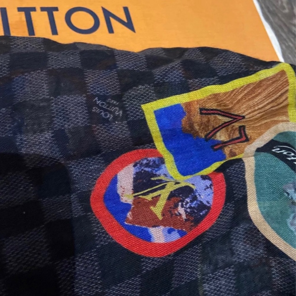 Authentic Louis Vuitton Scarf ALPS collection